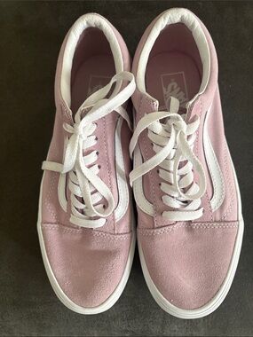 Classic Vans Low-Top Pink Canvas Sneakers with White Stripe